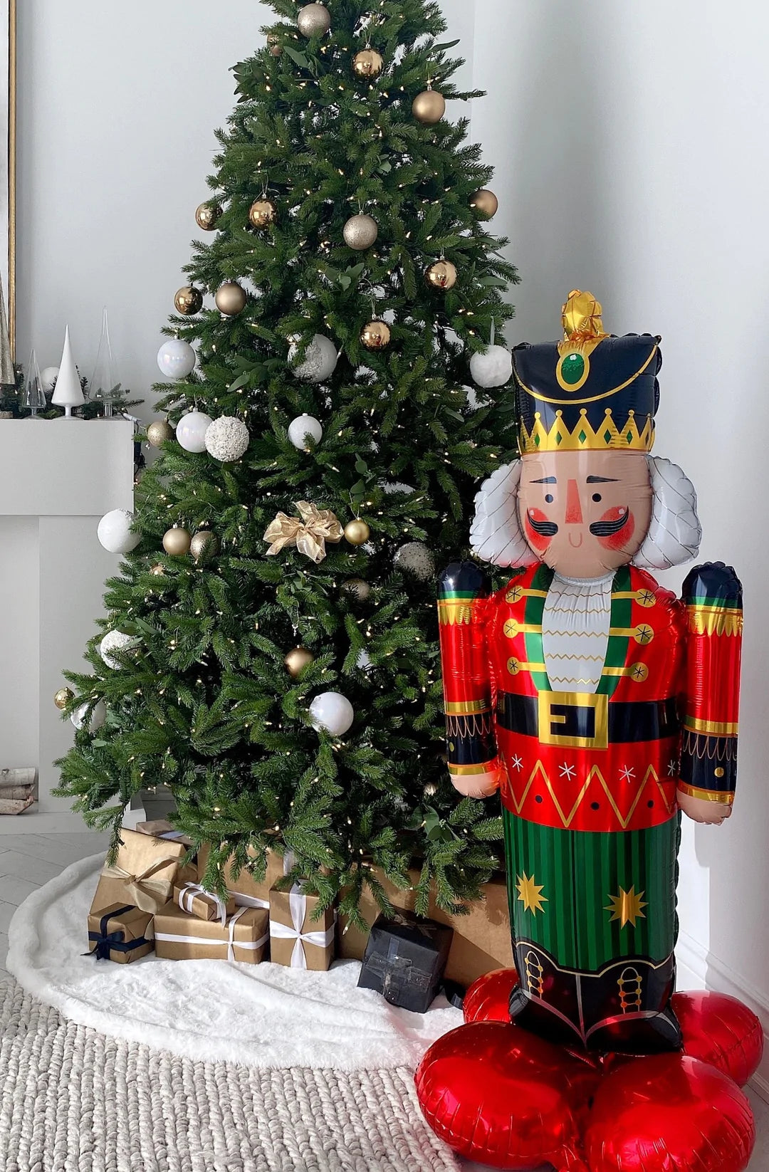 Nutcracker 4.5' Tall Holiday Balloon