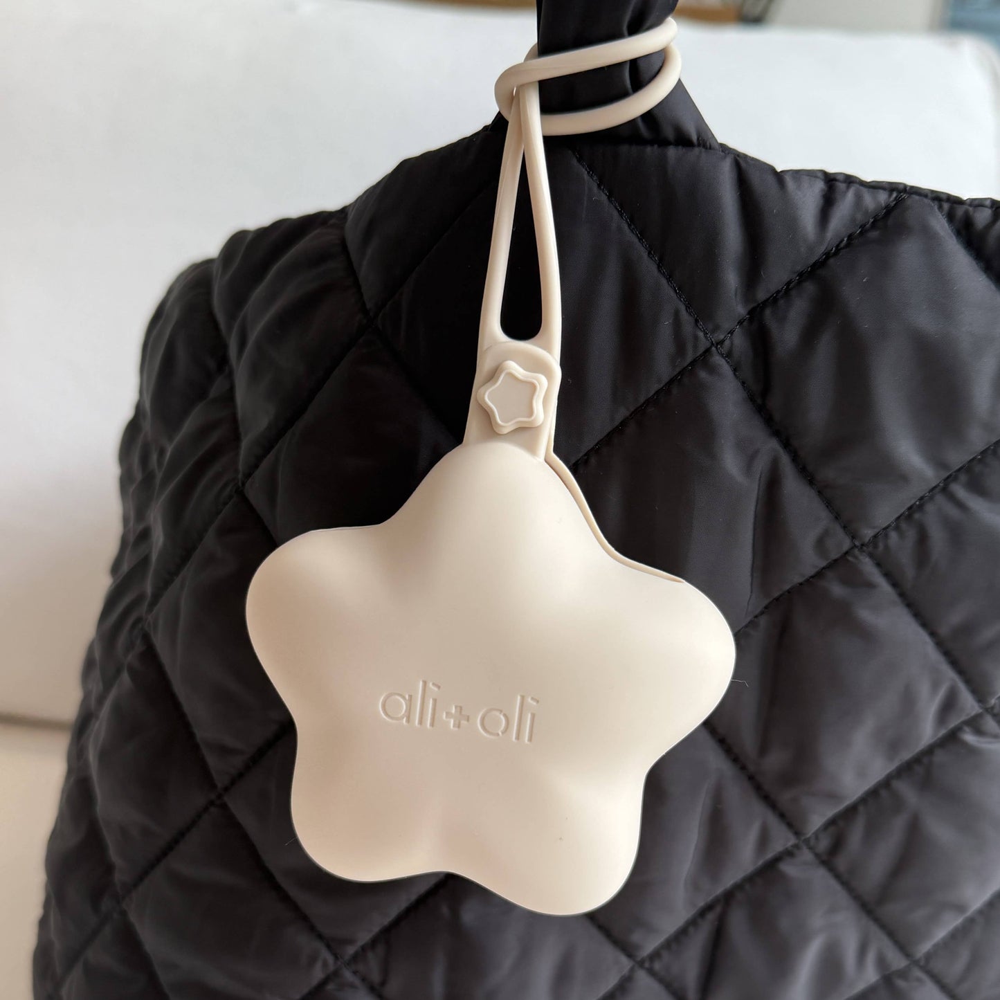 Ali+Oli Silicone Pacifier Case 2 pack Star (Blush & Sand)