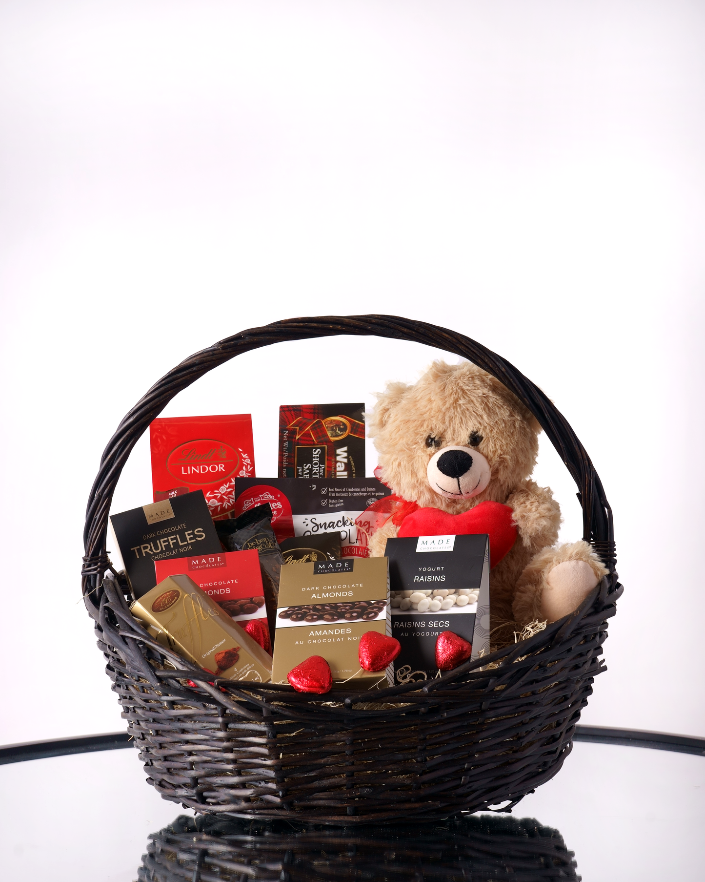 Signature Deluxe Romantic Gift Basket